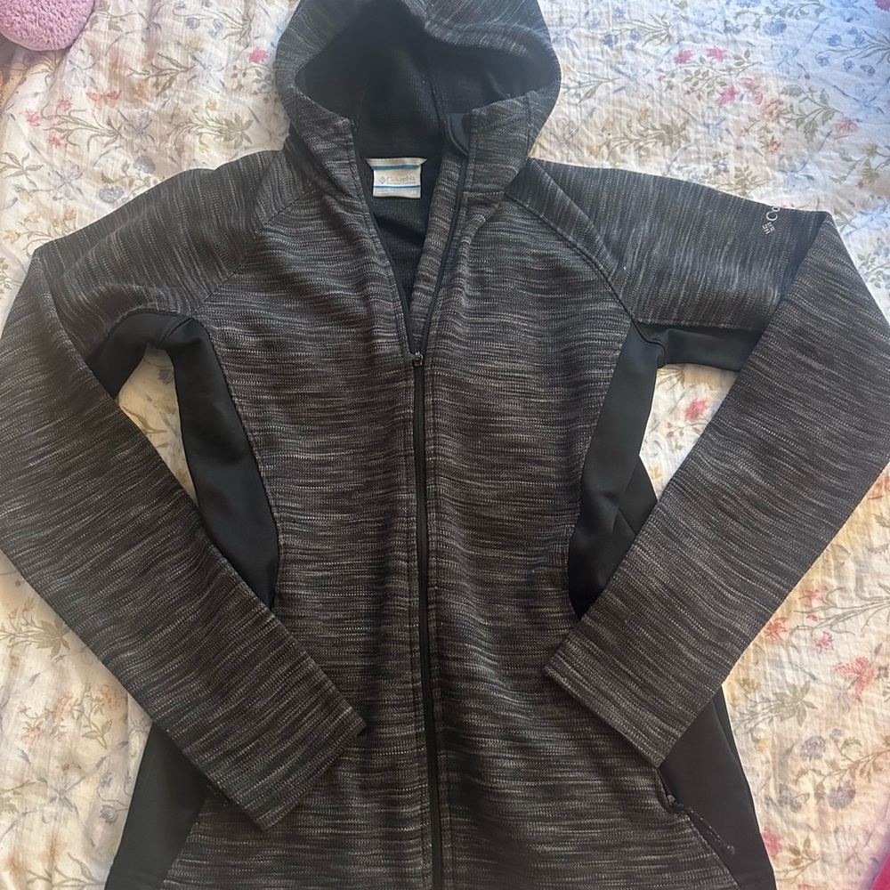 Columbia optic got it zip up